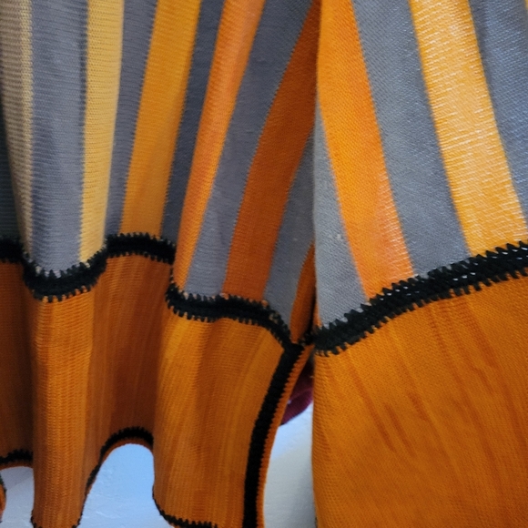 Linda Mendelson X Julie Artisans' Gallery Cardigan Art Piece One Size - Picture 10 of 12